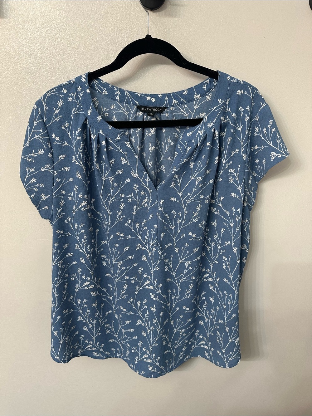 41 Hawthorn Blue Floral Short Sleeve Blouse